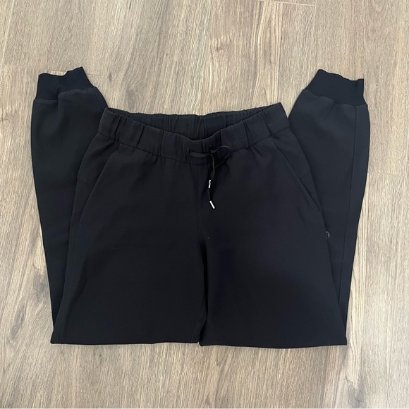Lululemon on the fly jogger - Picture 2 of 3